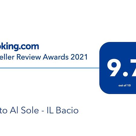 Posto Al Sole - Il Bacio Daire Bellville Dış mekan fotoğraf